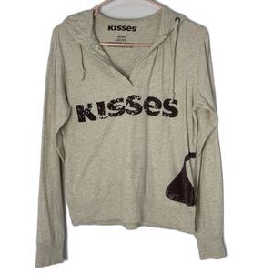 KISSES Graphic Hoodie Sweatshirt Women’s Medium Beige Pullover 100% Cotton
